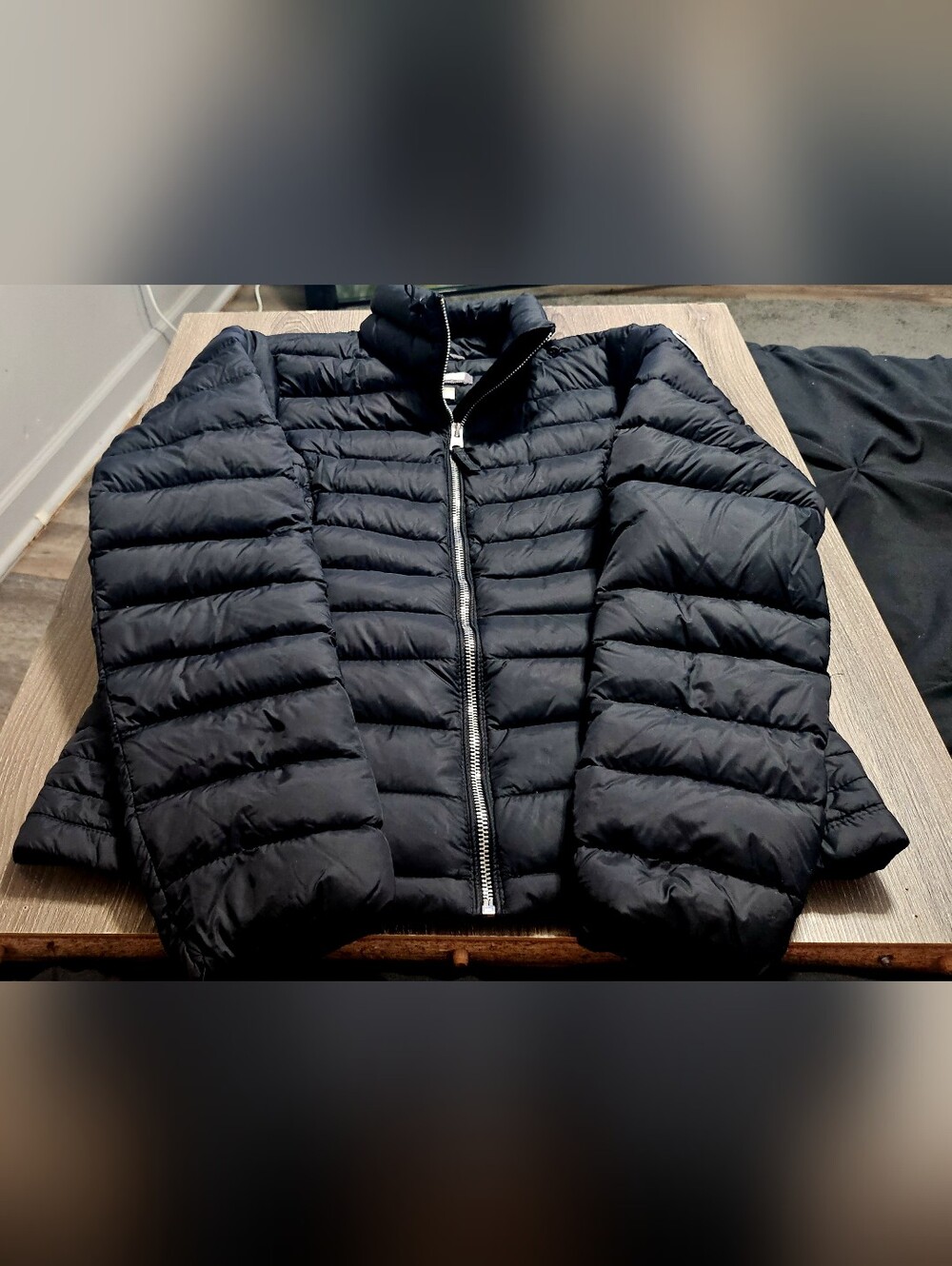 Abercrombie & Fitch Womens Black Down Series Zip Up Quilted Jacket Size M